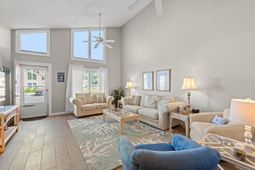 800 9th Ave. S photo 4