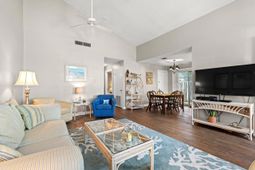 800 9th Ave. S photo 4