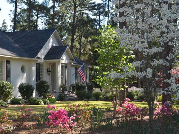 135 Blue Road, Pinehurst, NC 28374