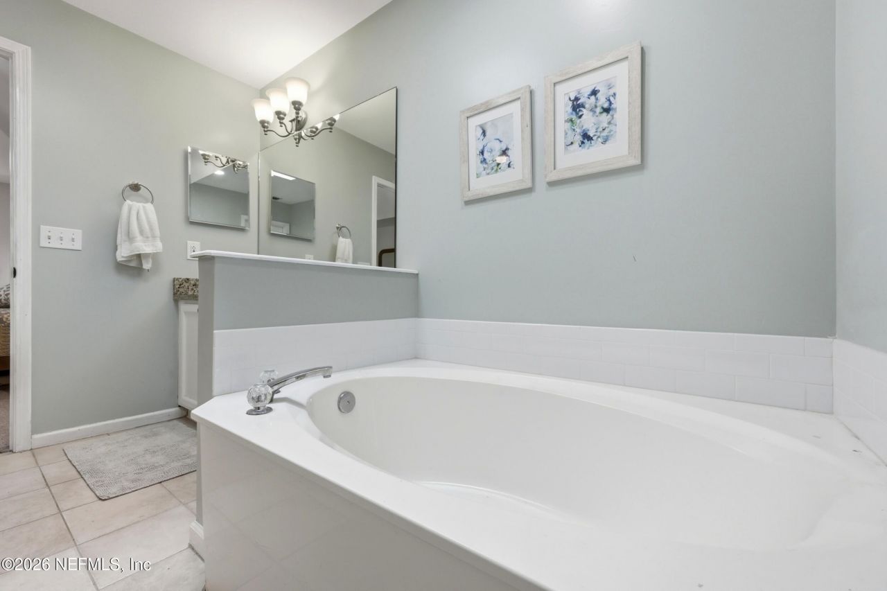 6911 Tonga Drive Drive, Jacksonville, FL 32216 Photo