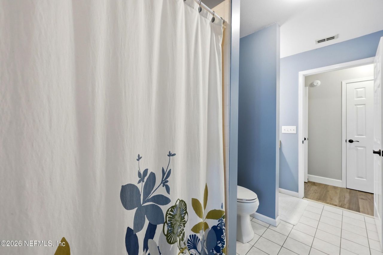 6911 Tonga Drive Drive, Jacksonville, FL 32216 Photo