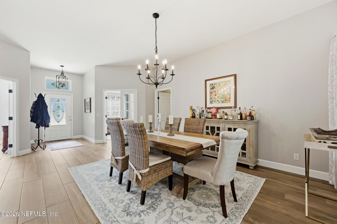 6911 Tonga Drive Drive, Jacksonville, FL 32216 Photo