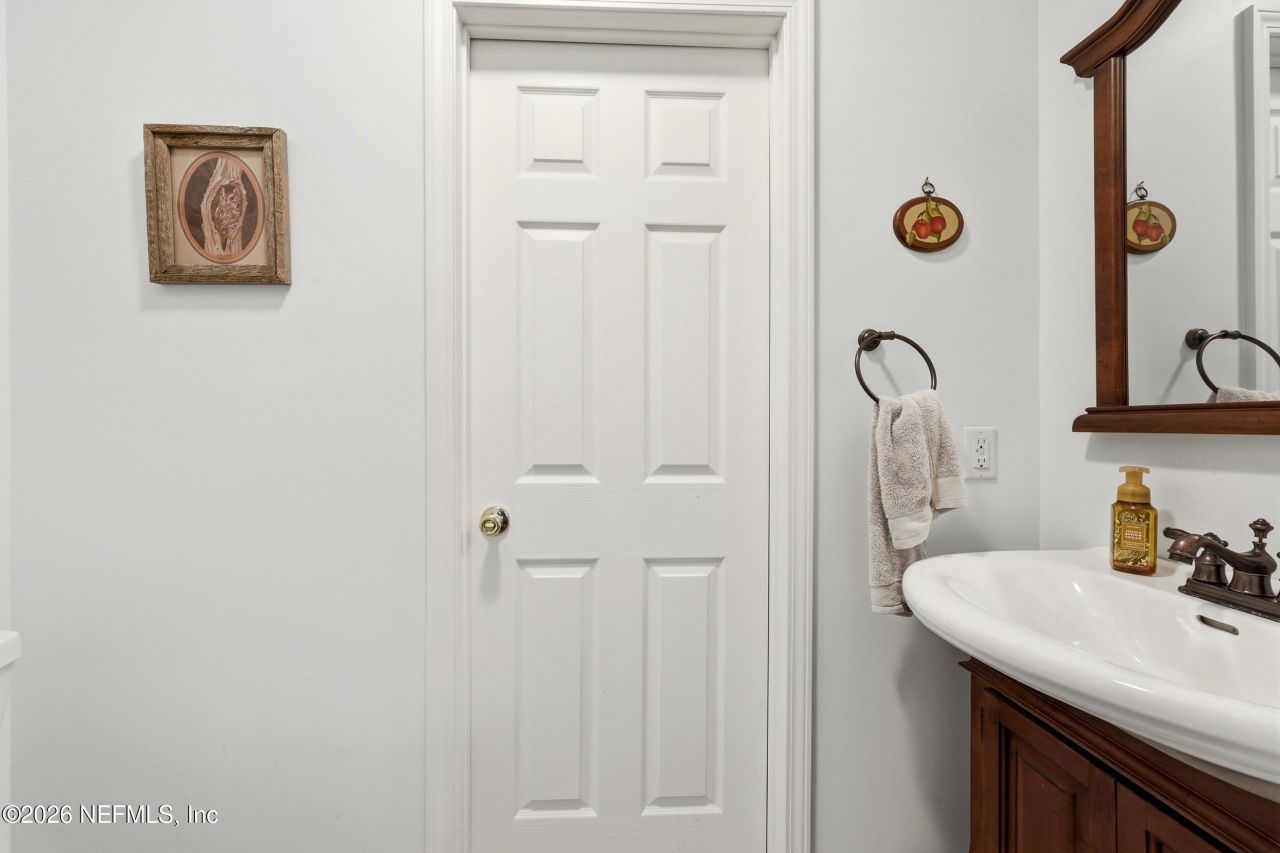 6911 Tonga Drive Drive, Jacksonville, FL 32216 Photo