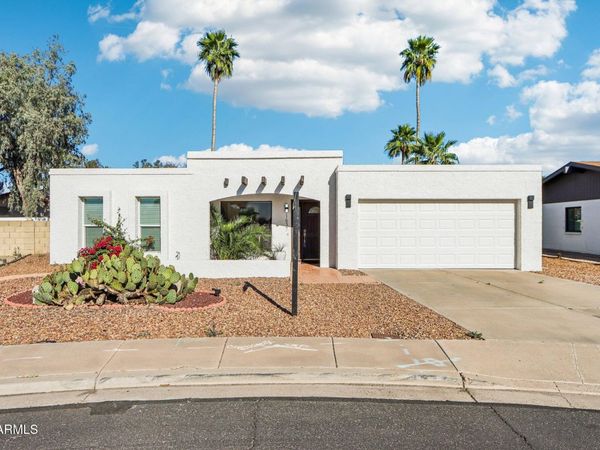 1637 S ASH, Mesa, AZ 85202