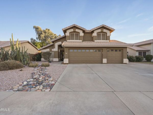 7231 E FAIRVIEW Avenue, Mesa, AZ 85208