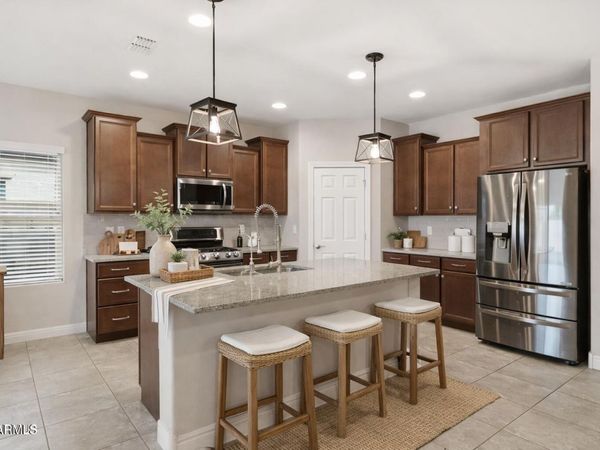 10826 E Topaz Avenue, Mesa, AZ 85212