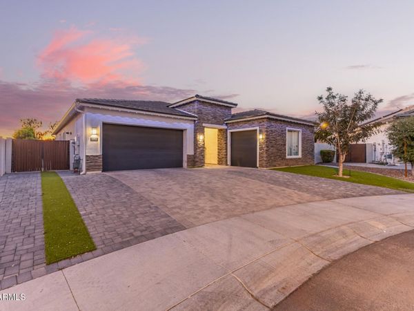 17712 N 48TH Place, Scottsdale, AZ 85254