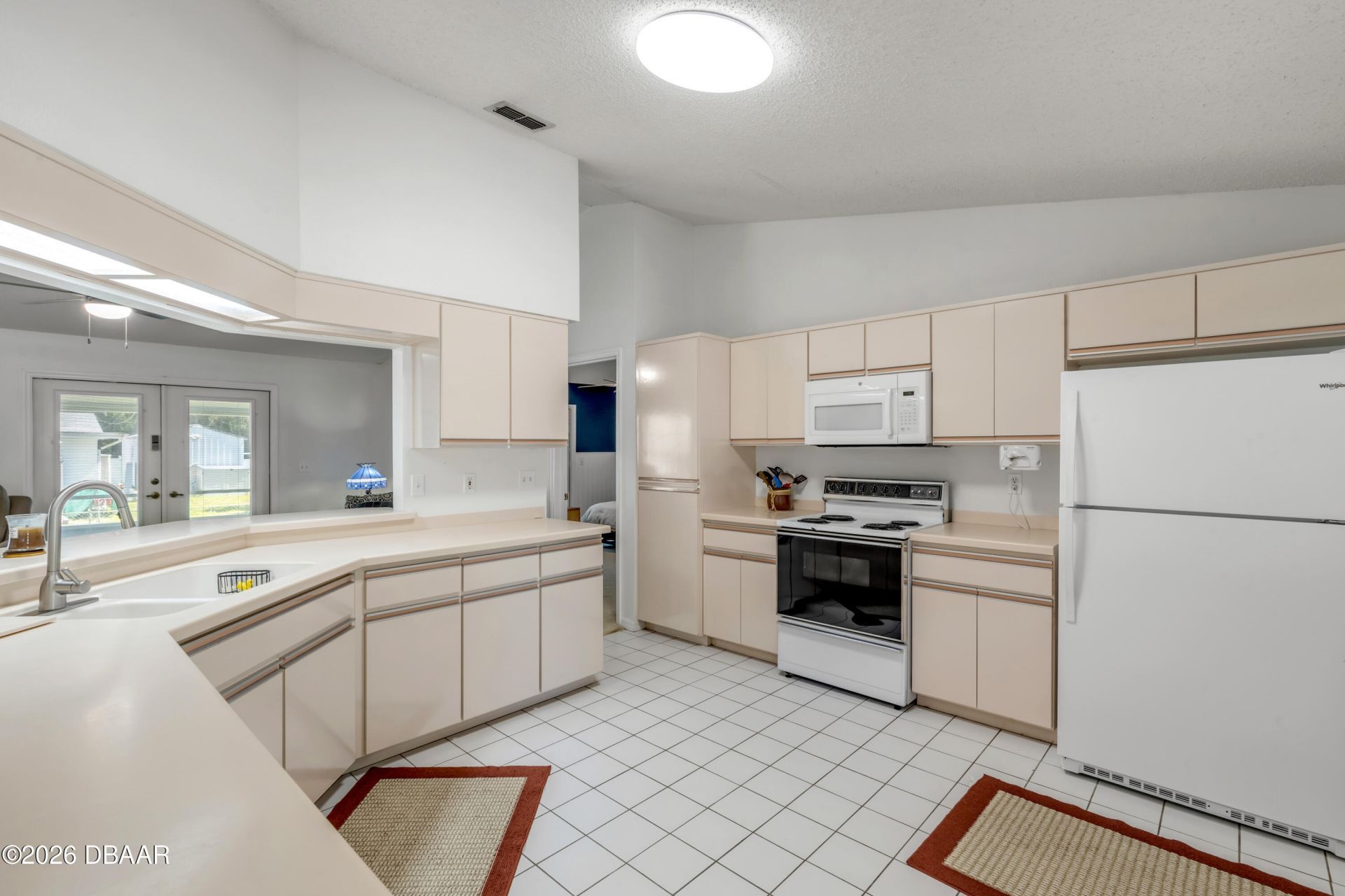 451 Palm Drive, New Smyrna Beach, FL 32168 Photo