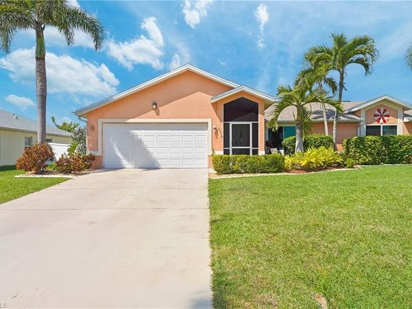 2718 SW 9th PL, CAPE CORAL, FL 33914