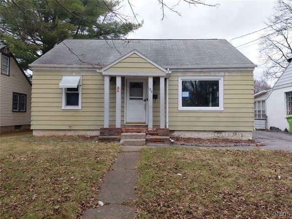 120 Hoover Drive , Syracuse, NY 13205