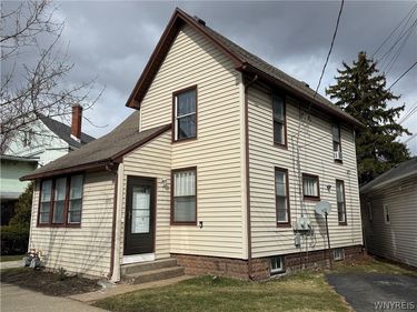 1035 Oliver Street , North Tonawanda, NY 14120