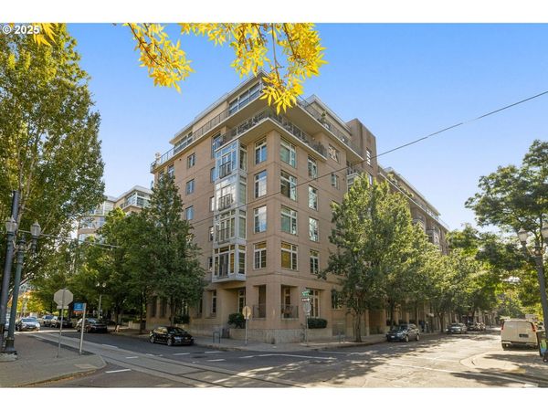 1130 NW 12TH AVE, Unit 412, Portland, OR 97209