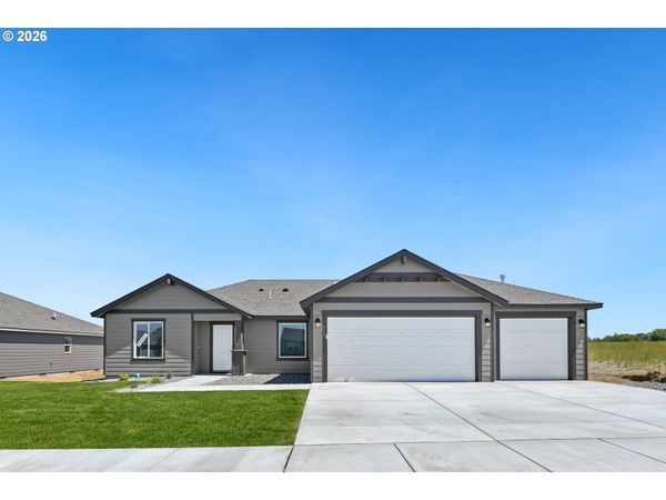 219 SW Sparrow ST, Boardman, OR 97818