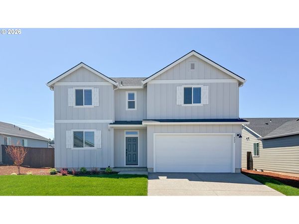 422 NE Hunter DR, Estacada, OR 97023
