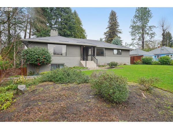 12313 SE OATFIELD RD, Milwaukie, OR 97222