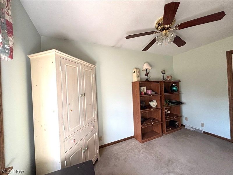 42900 Woodvale Lane, Columbiana, OH 44408 Photo 21