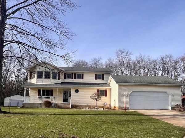 58205 Wayne Lane, South Bend, IN 46619
