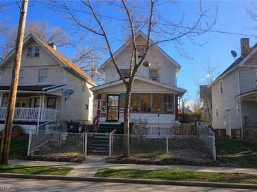 1107 Galewood Drive, Cleveland, OH 44110