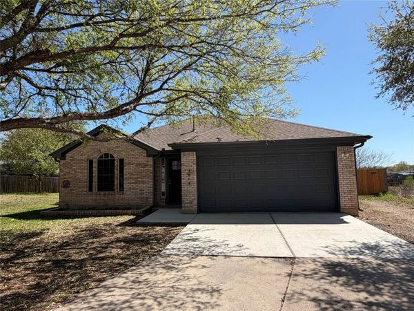 7013 Hewers DR, Del Valle, TX 78617