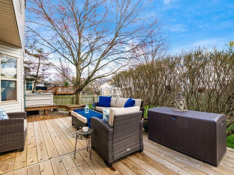 6049 Woodsboro Drive , Columbus, OH 43228 Photo 23