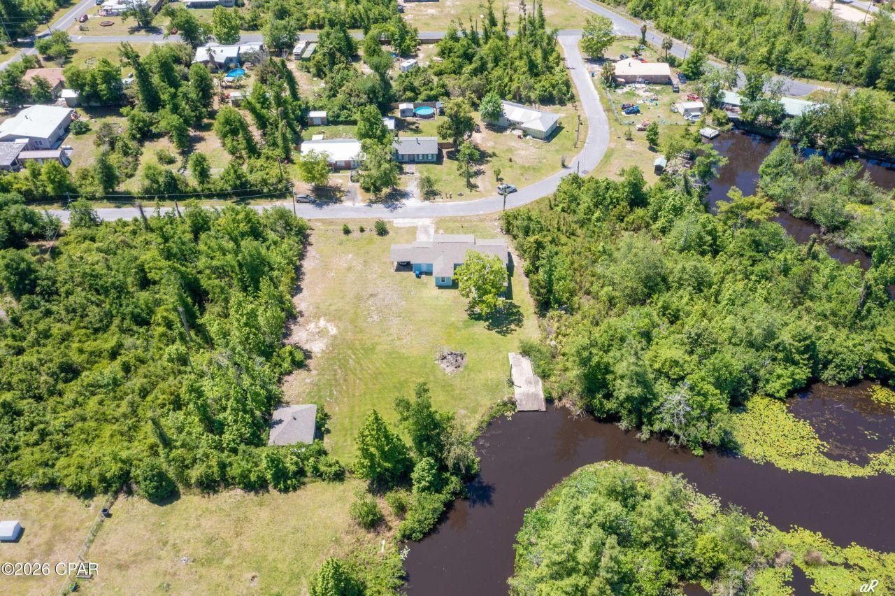 6533 Dahlia Drive Panama City, FL 32404