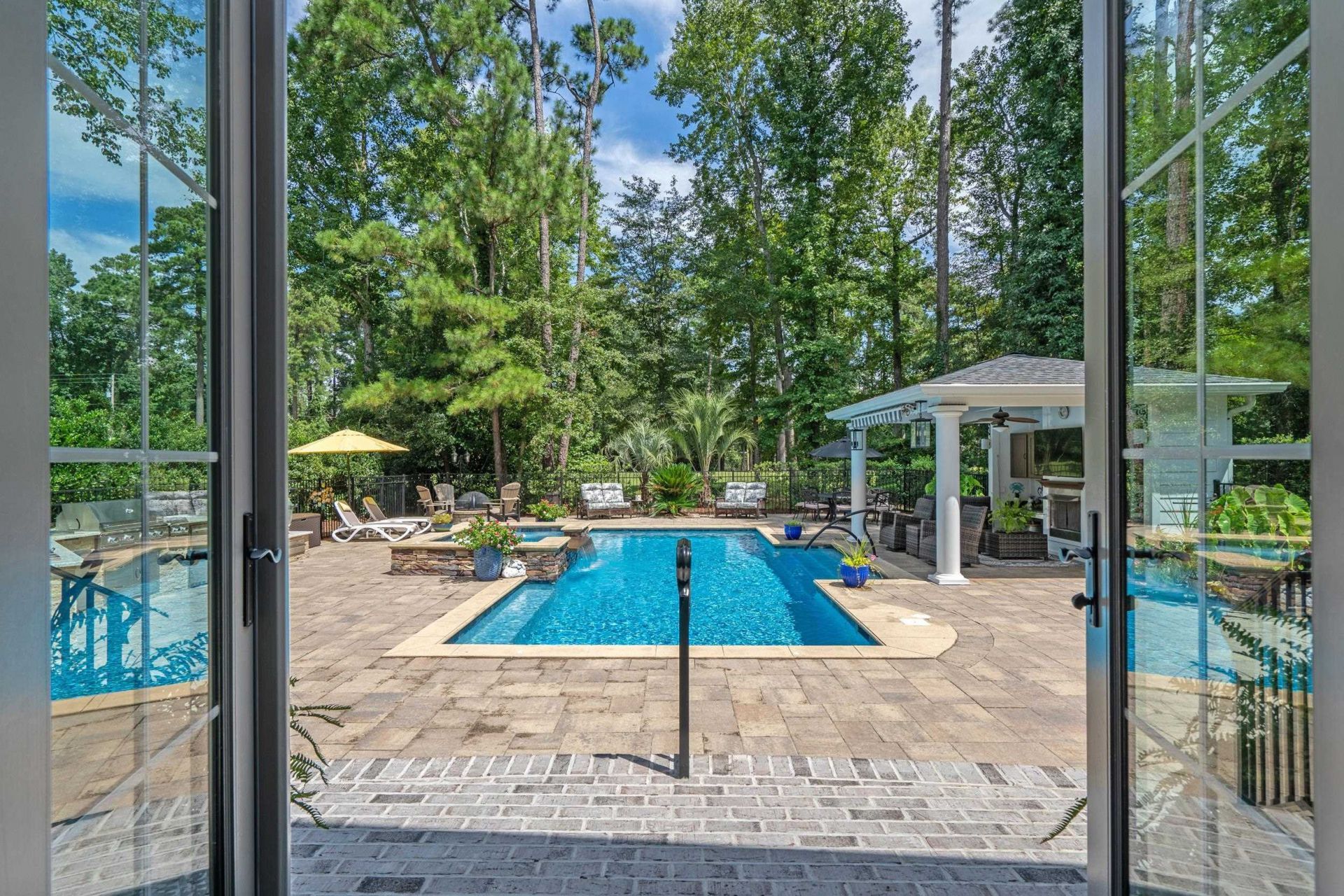4333 Hunters Wood Dr. Photo 31