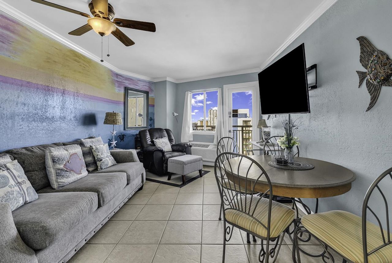 2001 S Ocean Blvd.  Photo 10