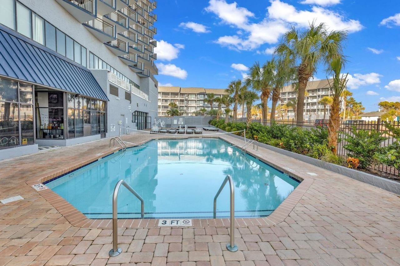 2001 S Ocean Blvd.  Photo 20