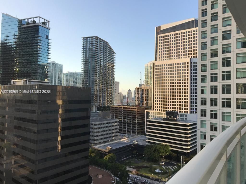 950 Brickell Bay Dr , Unit 2001, Miami, FL 33131 Photo