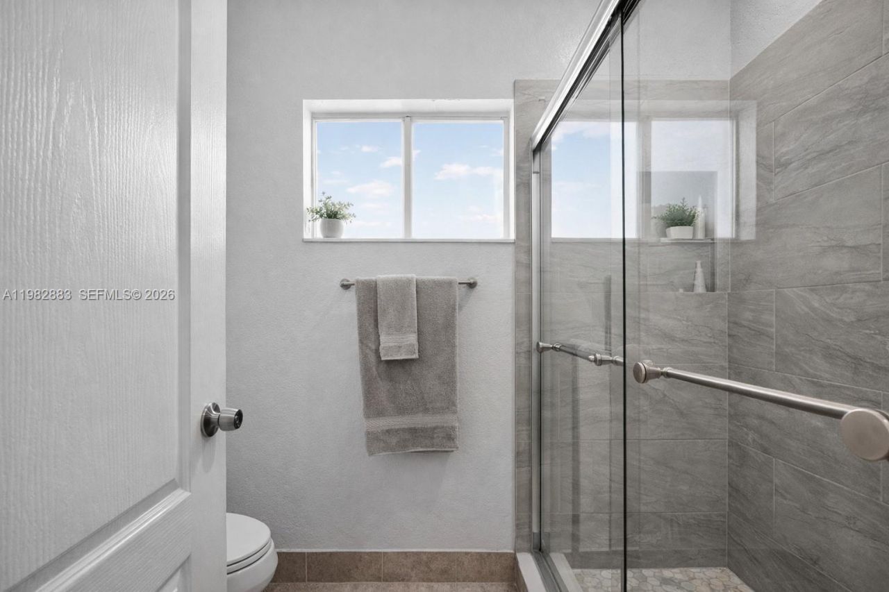 22547 SW 102nd Path, Cutler Bay, FL 33190 Photo