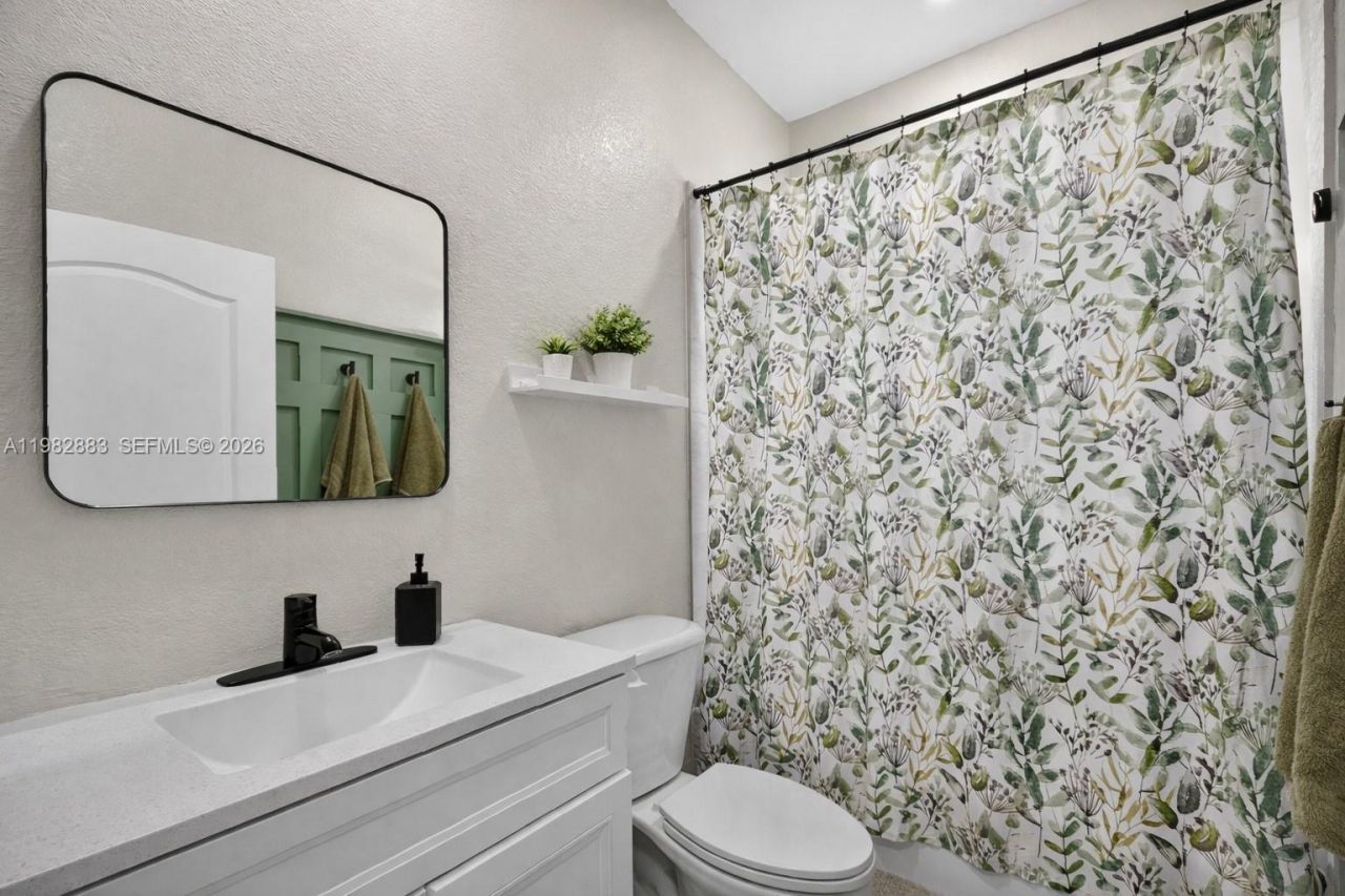 22547 SW 102nd Path, Cutler Bay, FL 33190 Photo