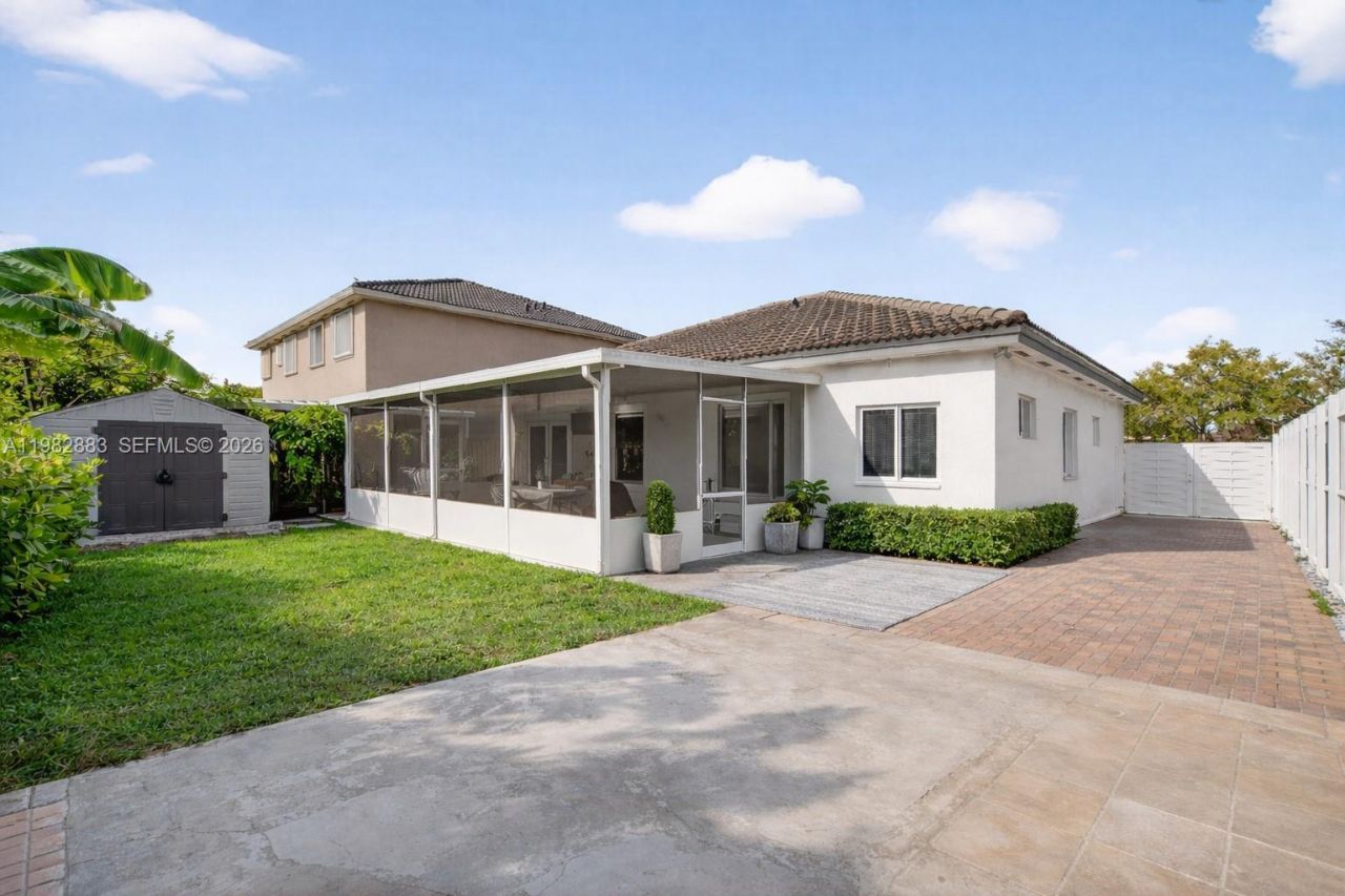 22547 SW 102nd Path, Cutler Bay, FL 33190 Photo