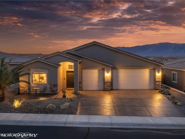 1352 Lexington Lane , Mesquite, NV 89027