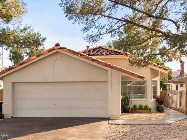 853 Single Tree Drive, Las Vegas, NV 89123