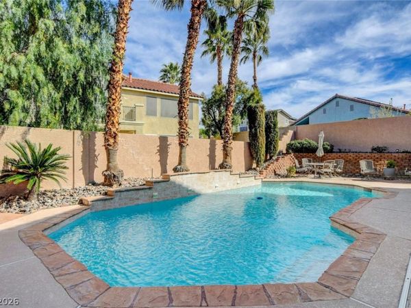 281 Queen Creek Circle, Henderson, NV 89052