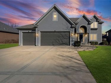 3812 NE 94th Terrace, Kansas City, MO 64156