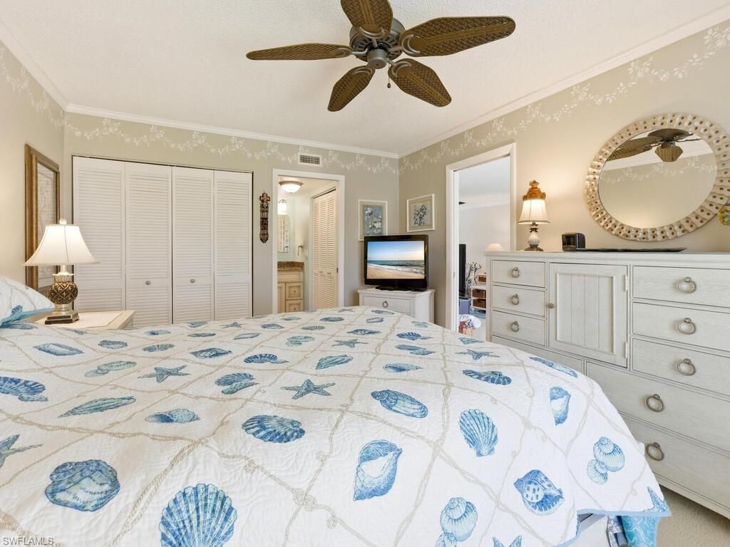 351 Charlemagne Blvd, Unit B208, Naples, FL 34112 Photo