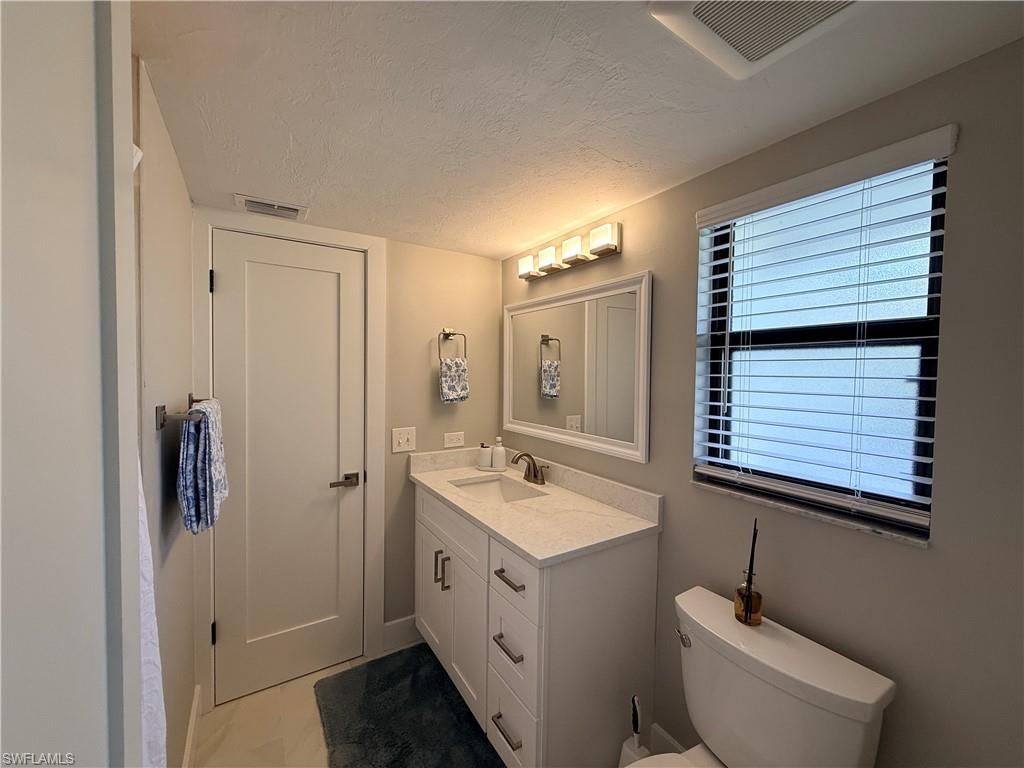 1534 Wildwood Ln, Unit 1534, Naples, FL 34105 Photo