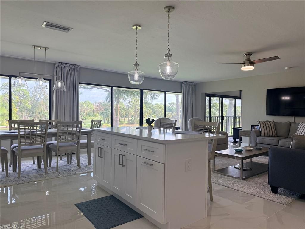 1534 Wildwood Ln, Unit 1534, Naples, FL 34105 Photo