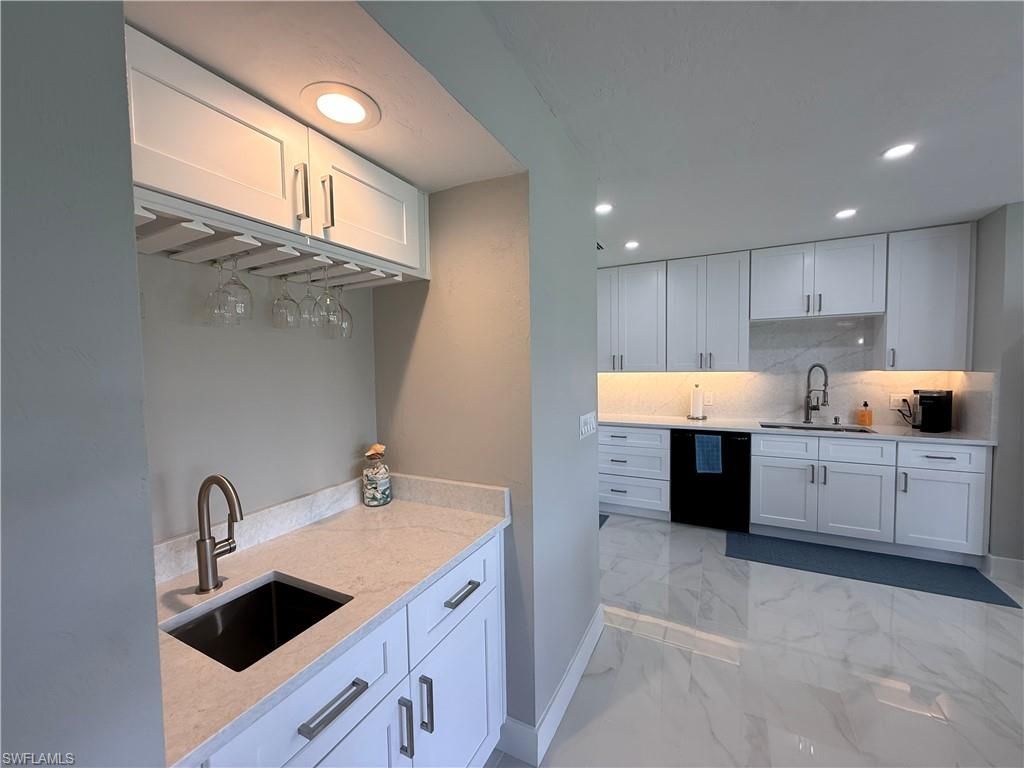 1534 Wildwood Ln, Unit 1534, Naples, FL 34105 Photo