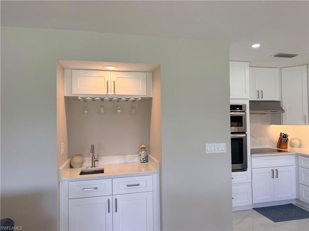 1534 Wildwood Ln, Unit 1534, Naples, FL 34105 Photo