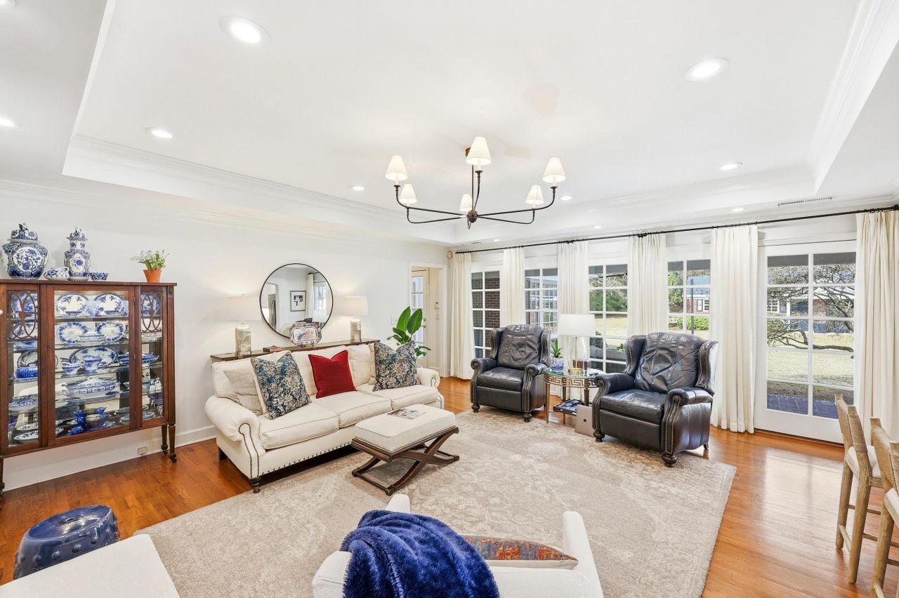 429 Fox Bay Rd.  Photo 10