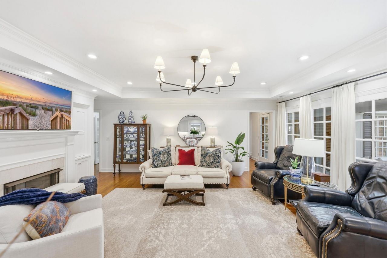 429 Fox Bay Rd.  Photo 13