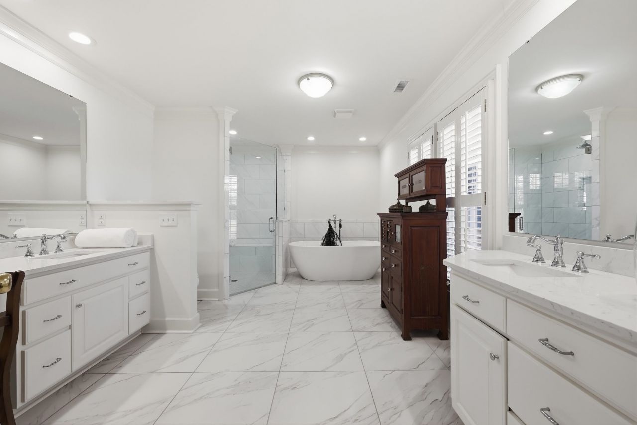 429 Fox Bay Rd.  Photo 31