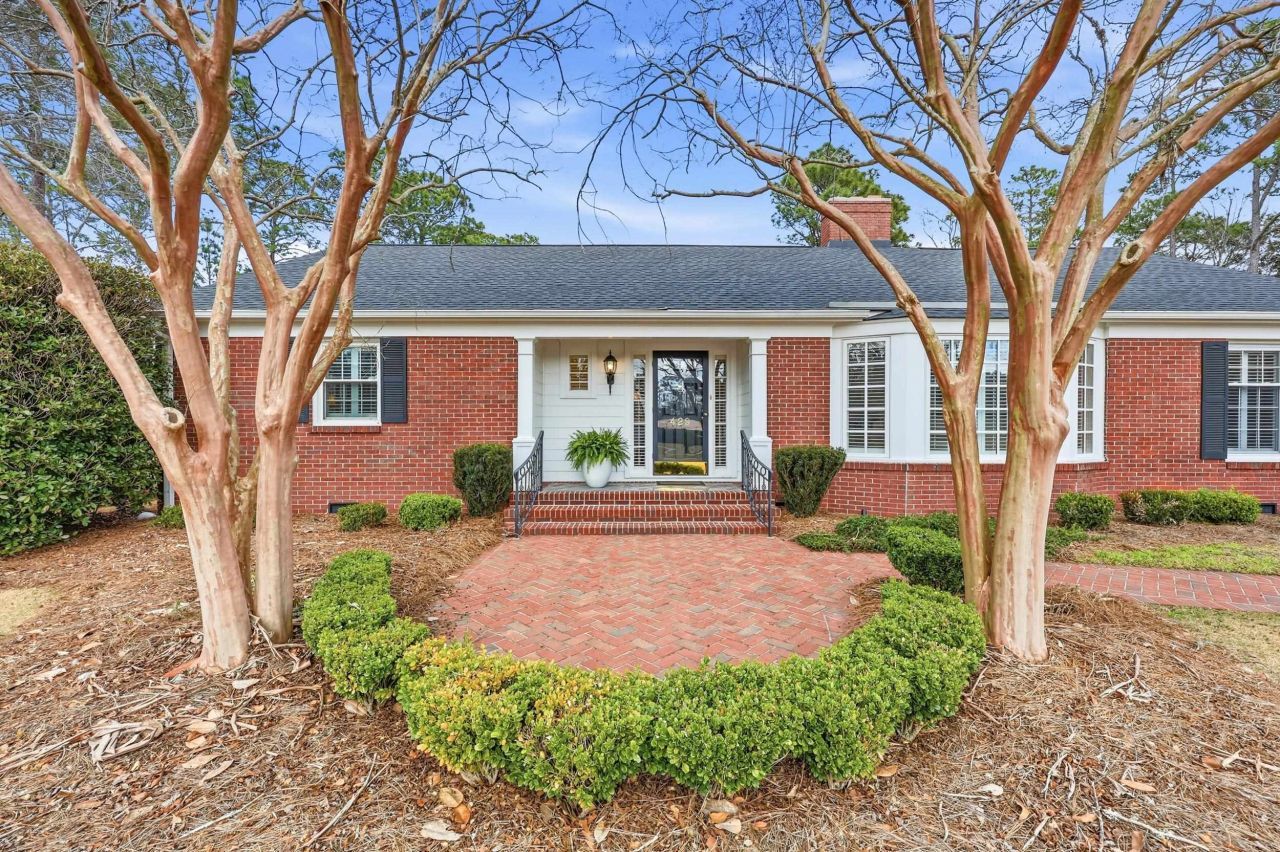 429 Fox Bay Rd.  Photo 68