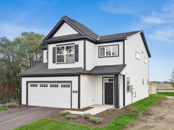 3784 Wren Avenue , Shakopee, MN 55379