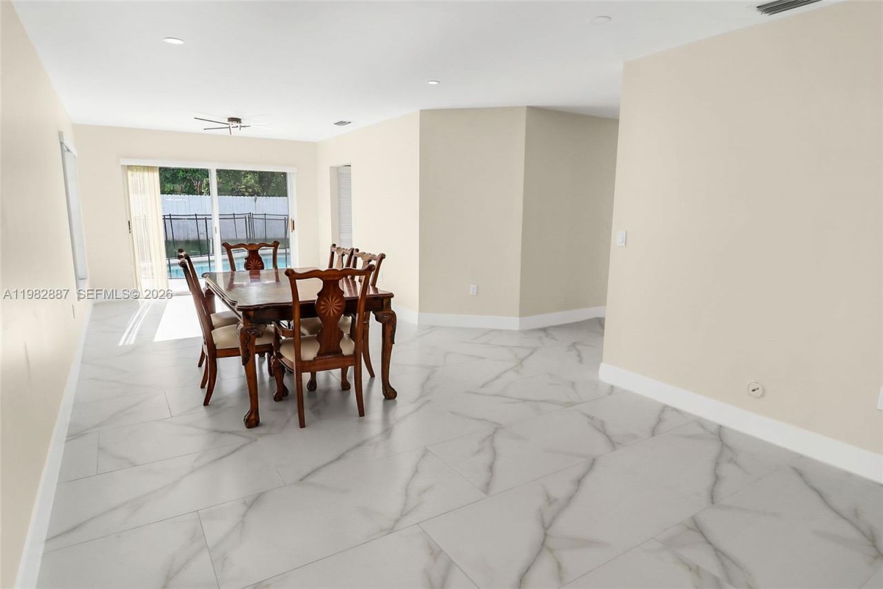 652 NW 133rd Dr , Plantation, FL 33325 Photo