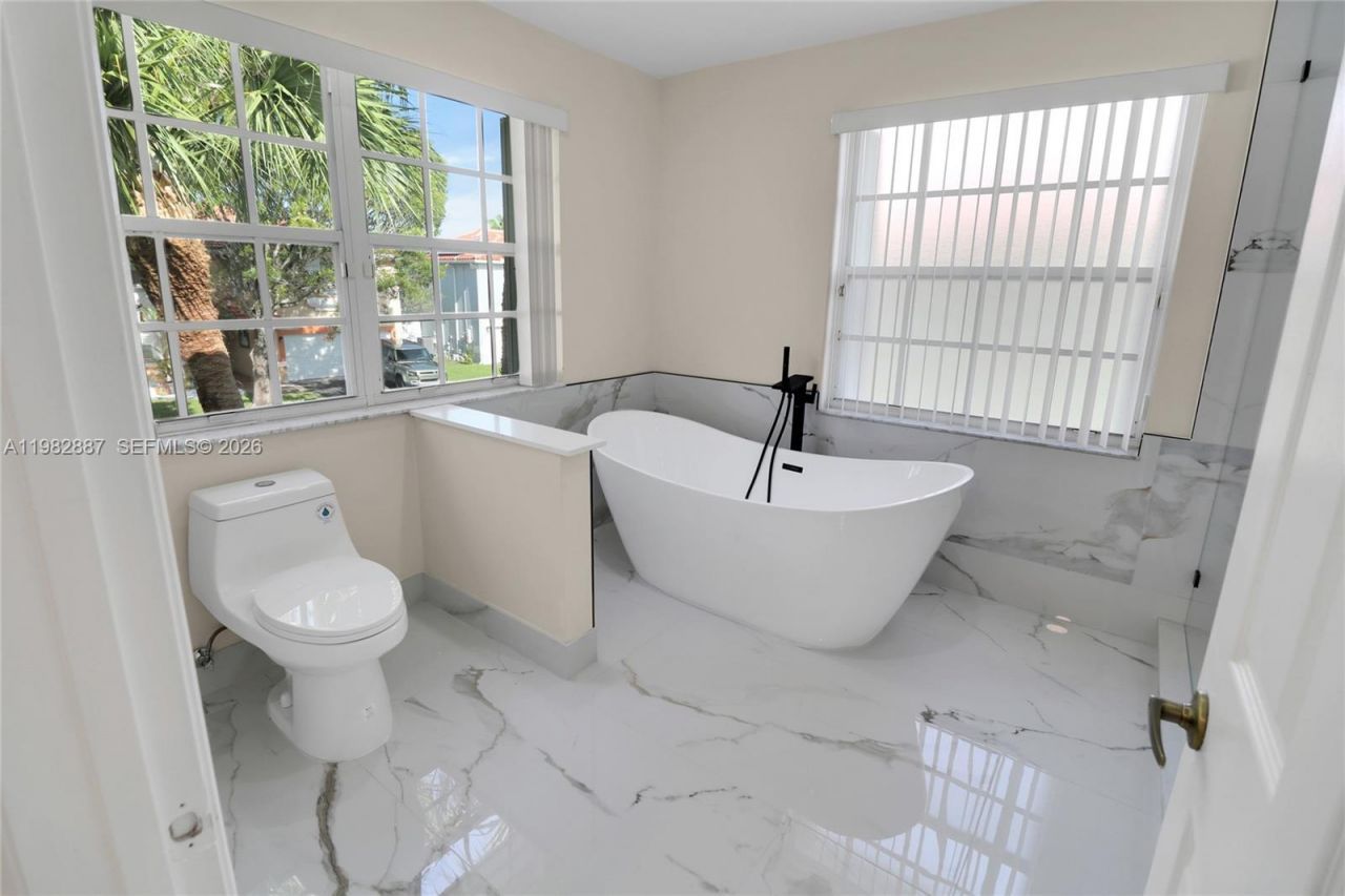 652 NW 133rd Dr , Plantation, FL 33325 Photo