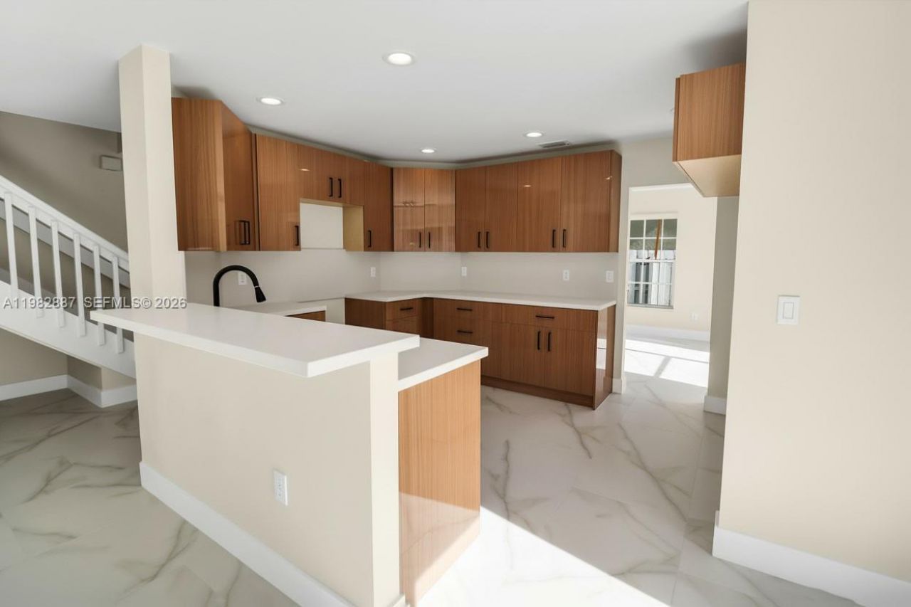 652 NW 133rd Dr , Plantation, FL 33325 Photo