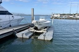 67 W 10th Street photo 4